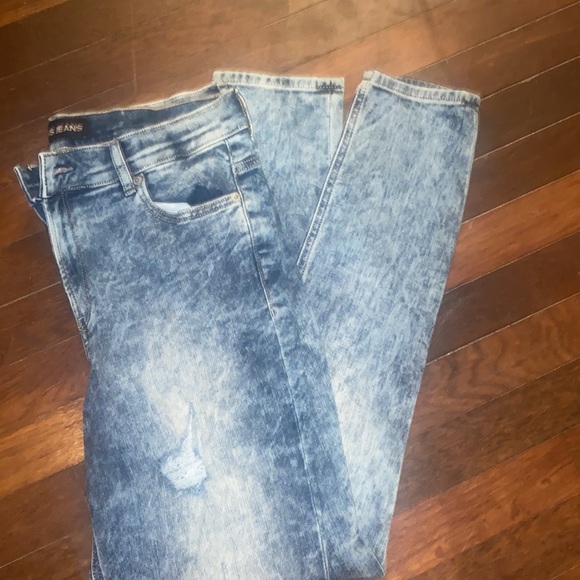 Express Jeans - Picture 2 of 3
